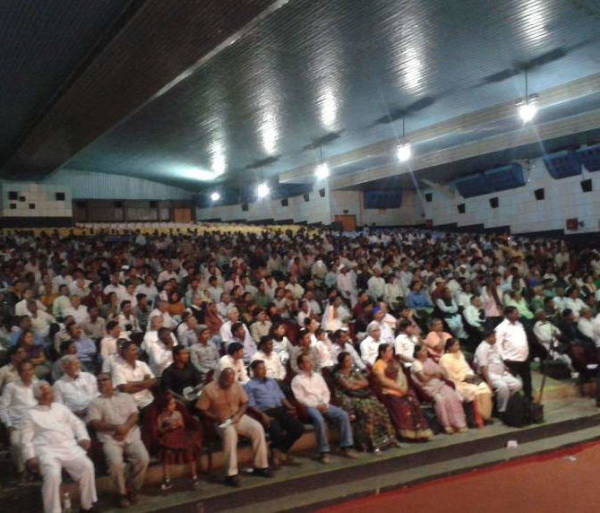 ganesh-kala-krida-mandir-swargate-pune-auditoriums_Akshay Soman_Violinist in Pune